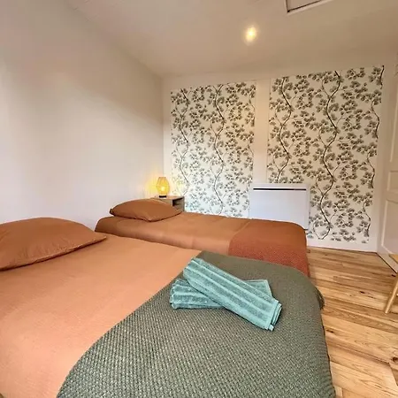Maison Hyper Centre - 4 Pers - 2 Places De Parking Gratuites Quimper